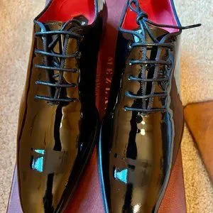 Mezlan Black Patent Leather Oxford Shoes with Striking Red Interior Patent Leather Formal Oxford – Mezlan main image 2